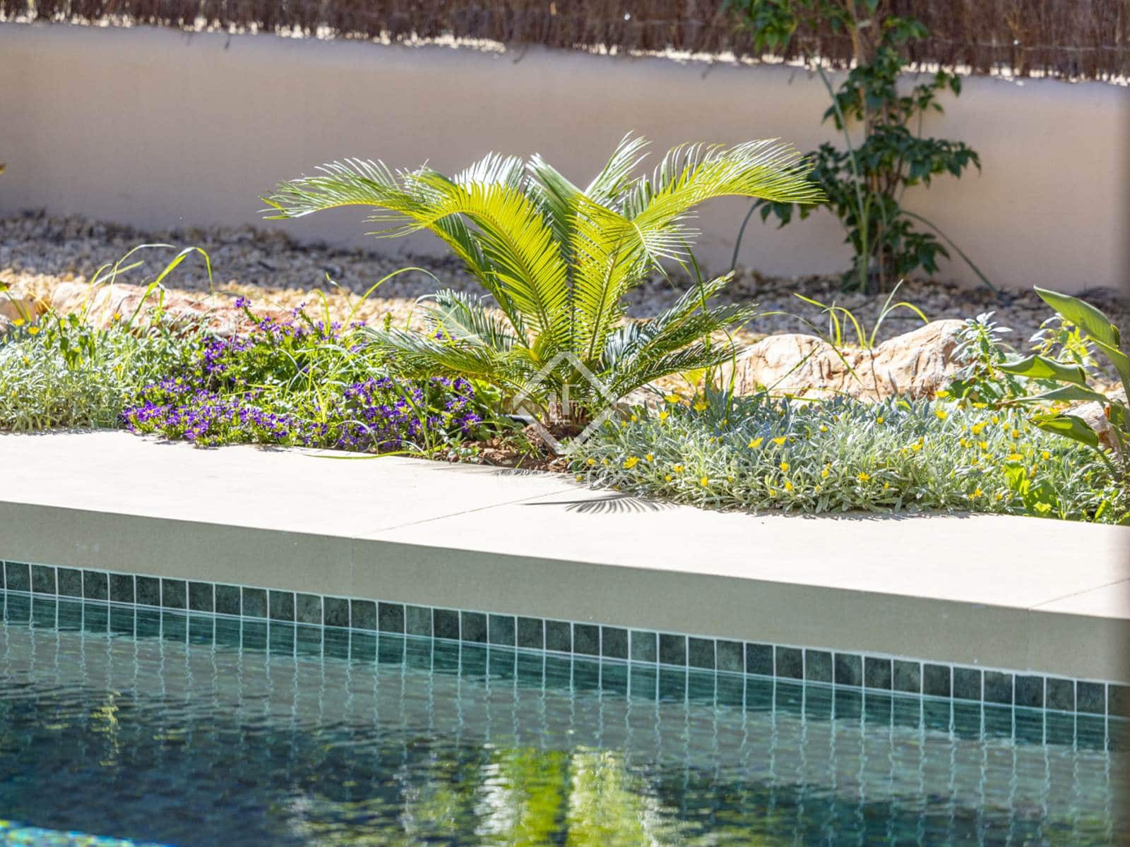 3 sypialnia Willa na sprzedaż w Javea / Xabia z basenem garażem - 1 375 000 € (Ref: 9019237)