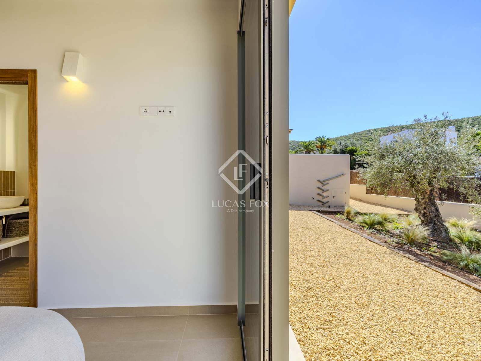 3 sypialnia Willa na sprzedaż w Javea / Xabia z basenem garażem - 1 375 000 € (Ref: 9019237)