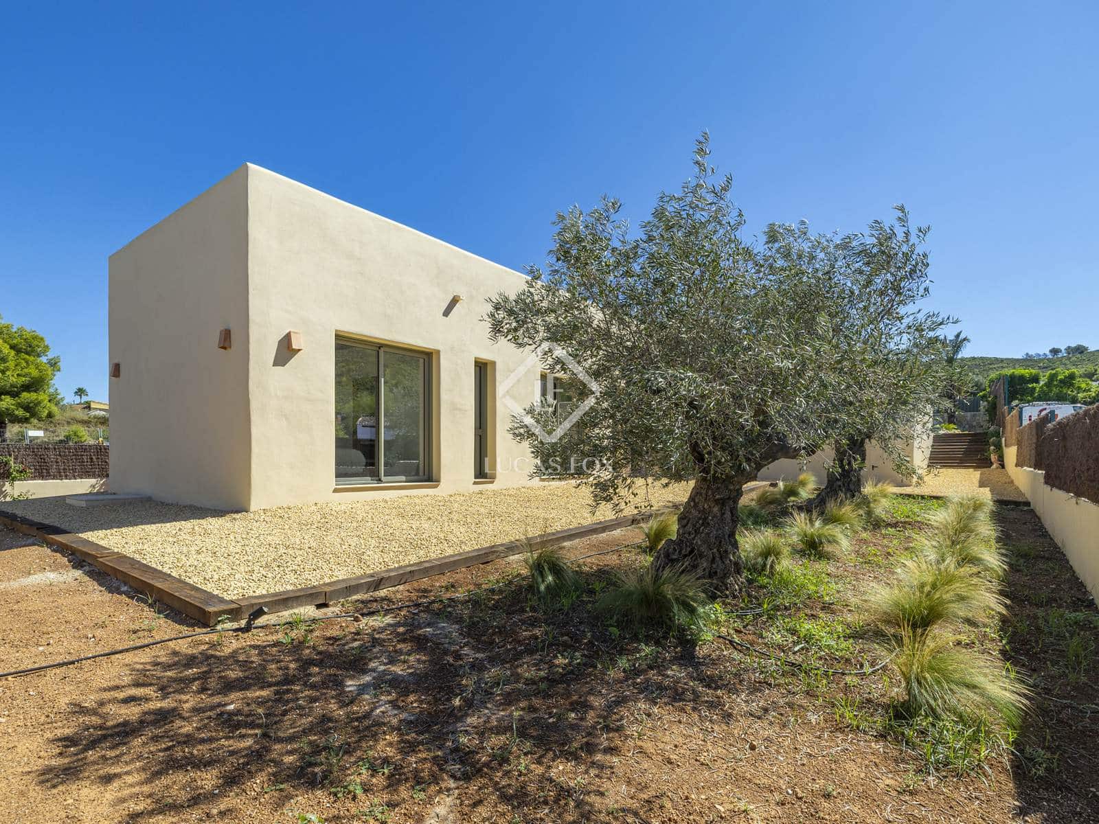 3 sypialnia Willa na sprzedaż w Javea / Xabia z basenem garażem - 1 375 000 € (Ref: 9019237)