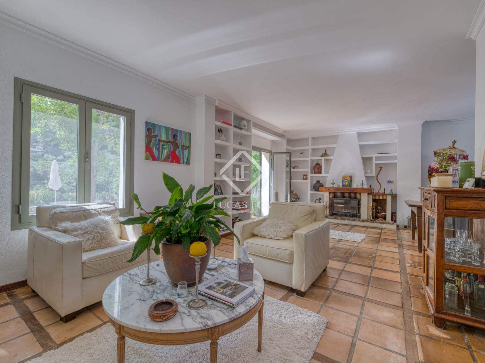 5 soveværelse Finca/Landehus til salg i Esporles med swimmingpool garage - € 1.650.000 (Ref: 9019238)