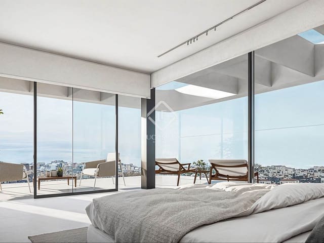 2 Zimmer Apartment zu verkaufen in Estepona mit Pool Garage - 603.000 € (Ref: 9019468)