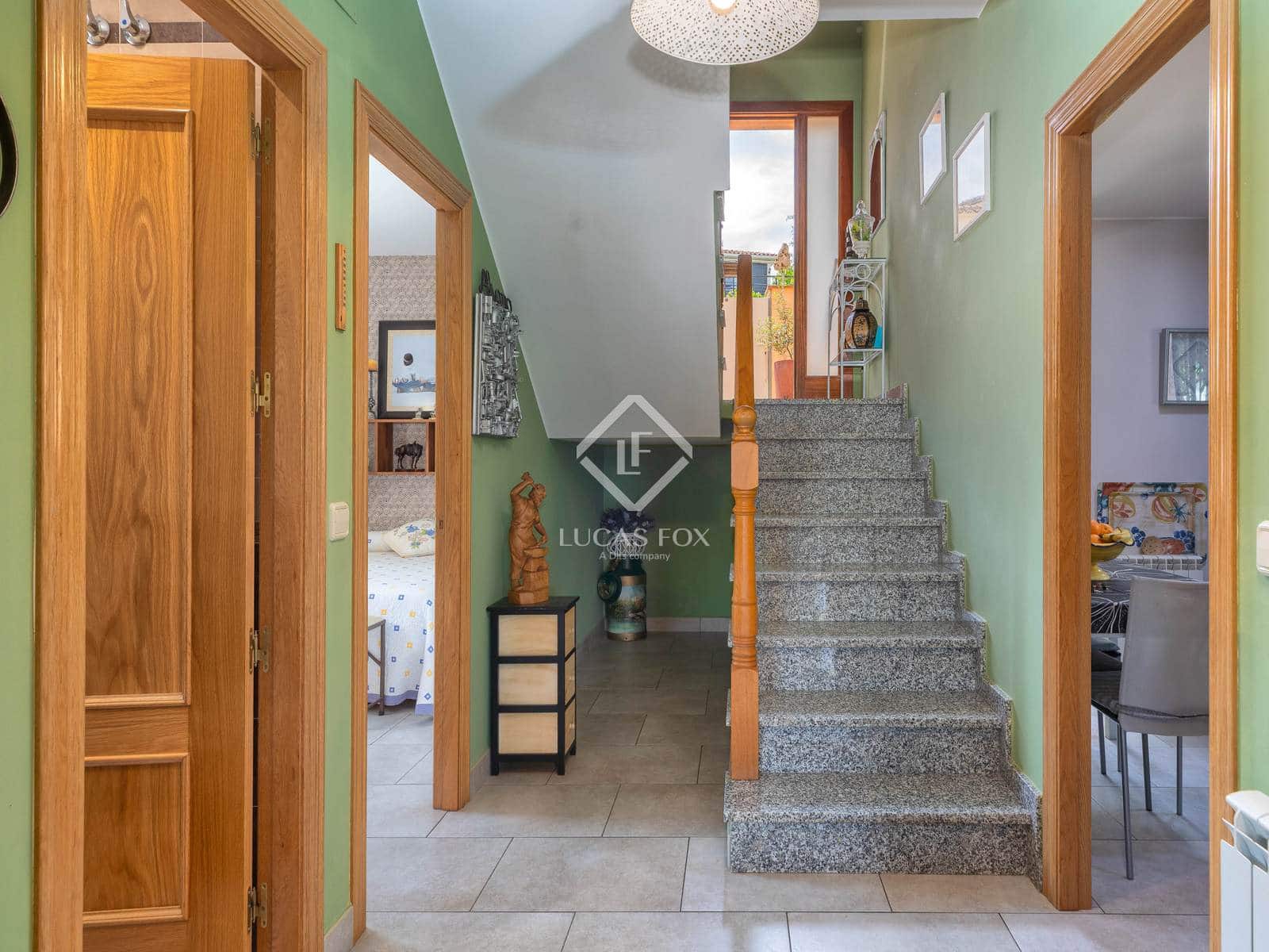 4 sypialnia Willa na sprzedaż w S'Agaro z basenem garażem - 625 000 € (Ref: 9019470)