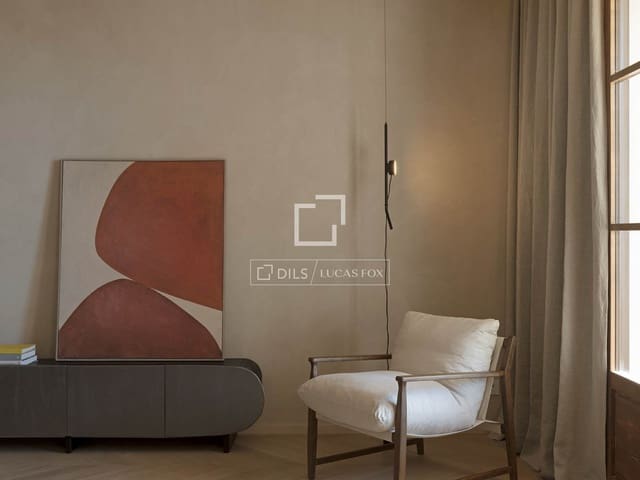 3 bedroom Penthouse for sale in Barcelona city - € 1,795,000 (Ref: 9019639)