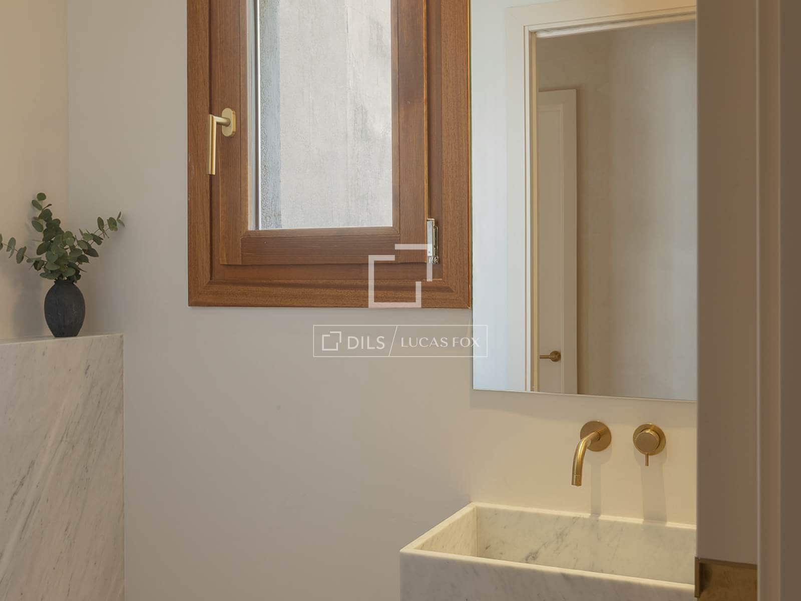 Ático de 3 habitaciones en Barcelona ciudad en venta - 1.795.000 € (Ref: 9019639)