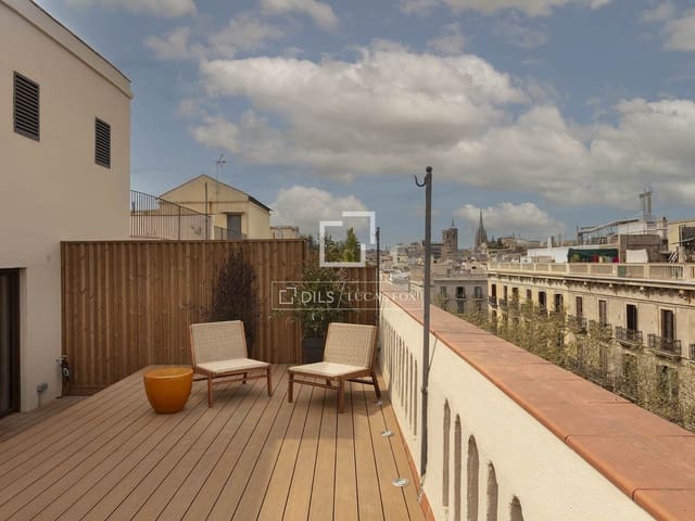 3 bedroom Penthouse for sale in Barcelona city - € 1,795,000 (Ref: 9019639)