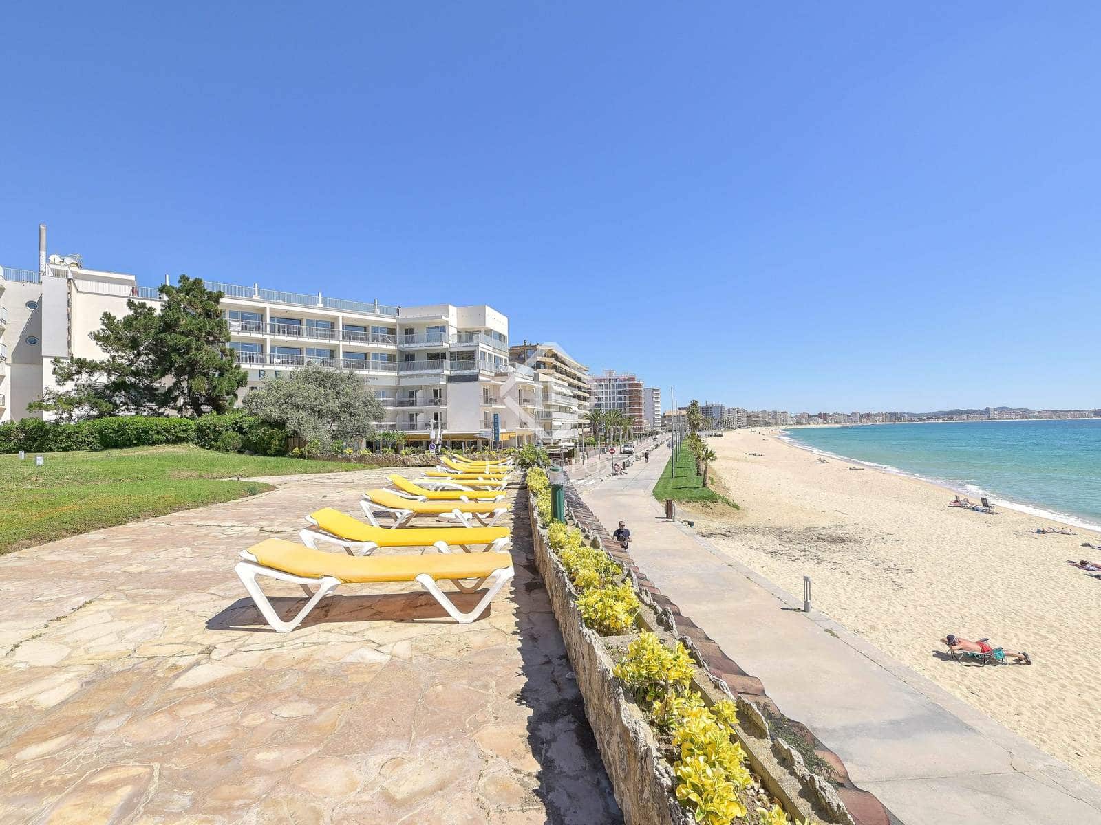 2 soveværelse Lejlighed til salg i Calonge i Sant Antoni med swimmingpool garage - € 730.000 (Ref: 9021344)