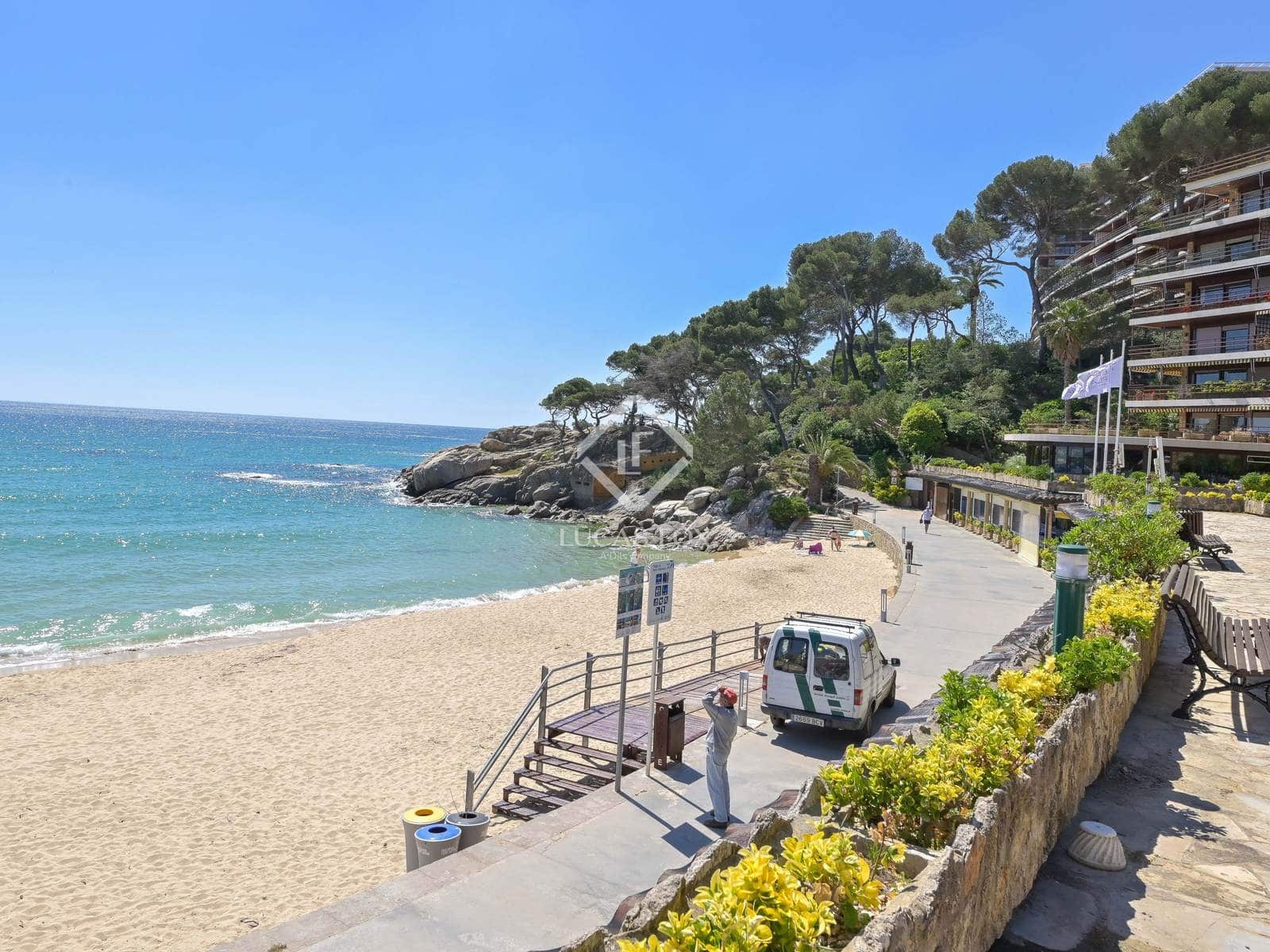 2 soveværelse Lejlighed til salg i Calonge i Sant Antoni med swimmingpool garage - € 730.000 (Ref: 9021344)