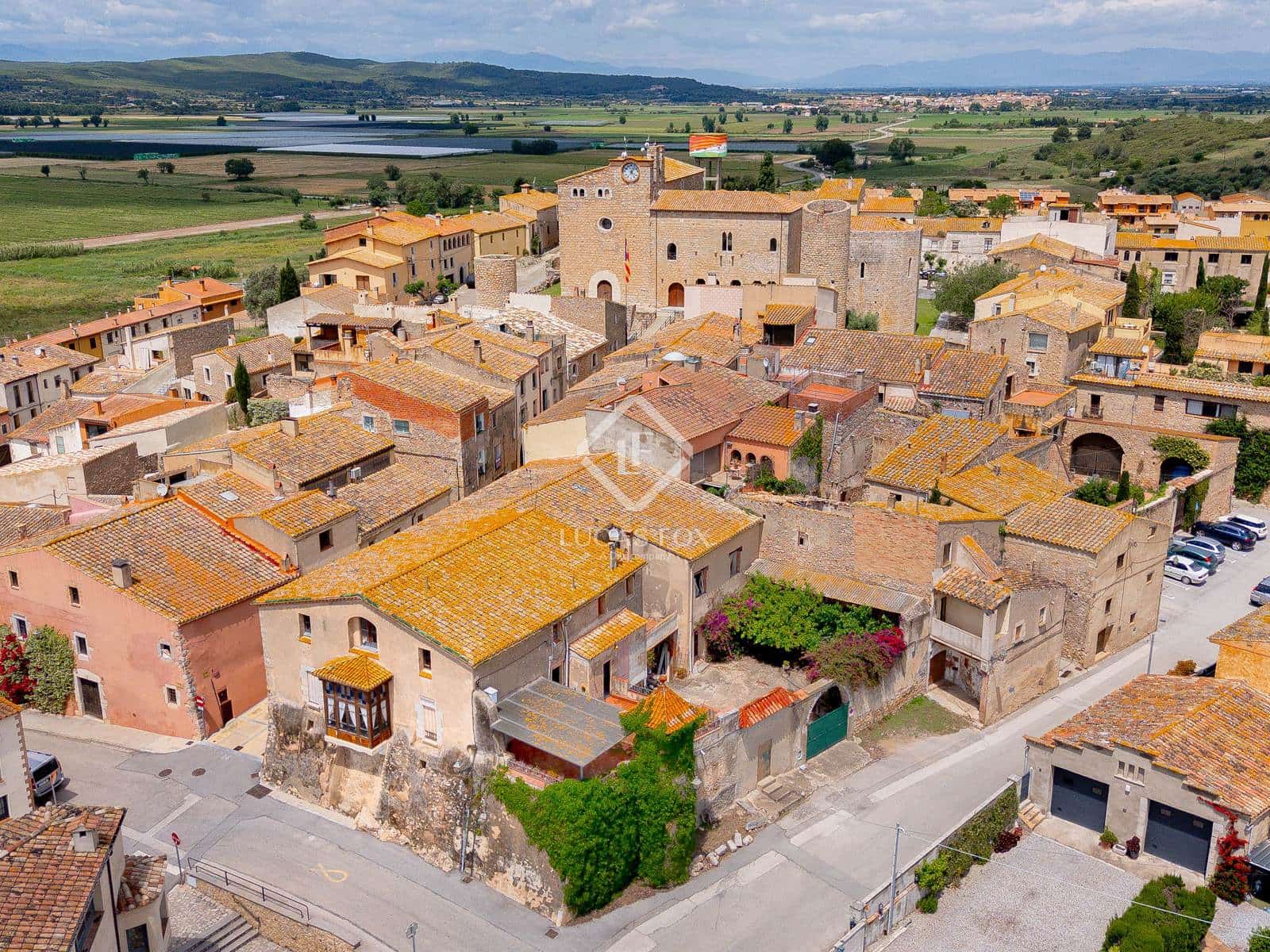 6 soveværelse Villa til salg i Bellcaire d'Emporda - € 870.000 (Ref: 9022302)