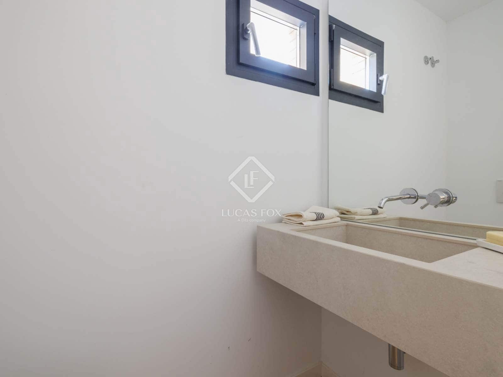 4 soveværelse Villa til salg i Madrid by med swimmingpool garage - € 1.800.000 (Ref: 9022836)