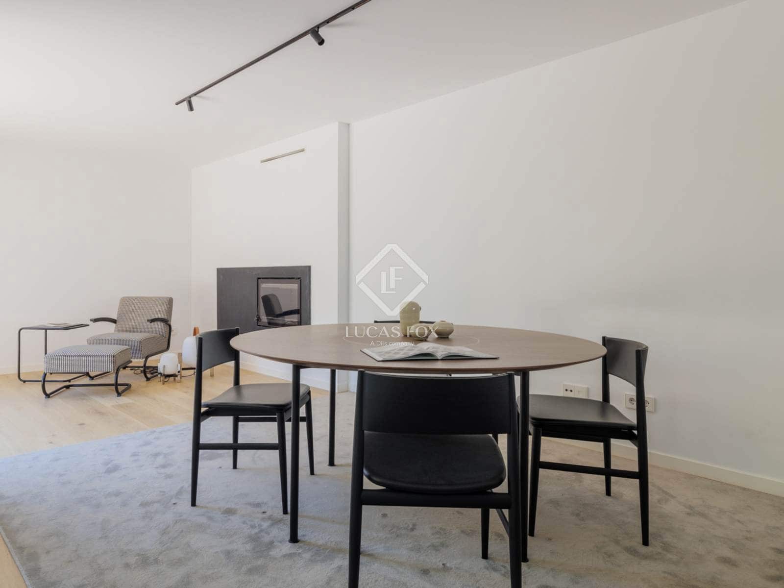 4 soveværelse Villa til salg i Madrid by med swimmingpool garage - € 1.800.000 (Ref: 9022836)