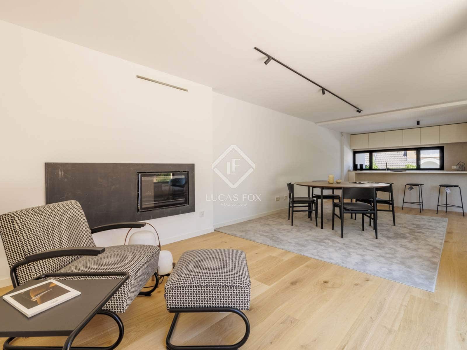 4 soveværelse Villa til salg i Madrid by med swimmingpool garage - € 1.800.000 (Ref: 9022836)