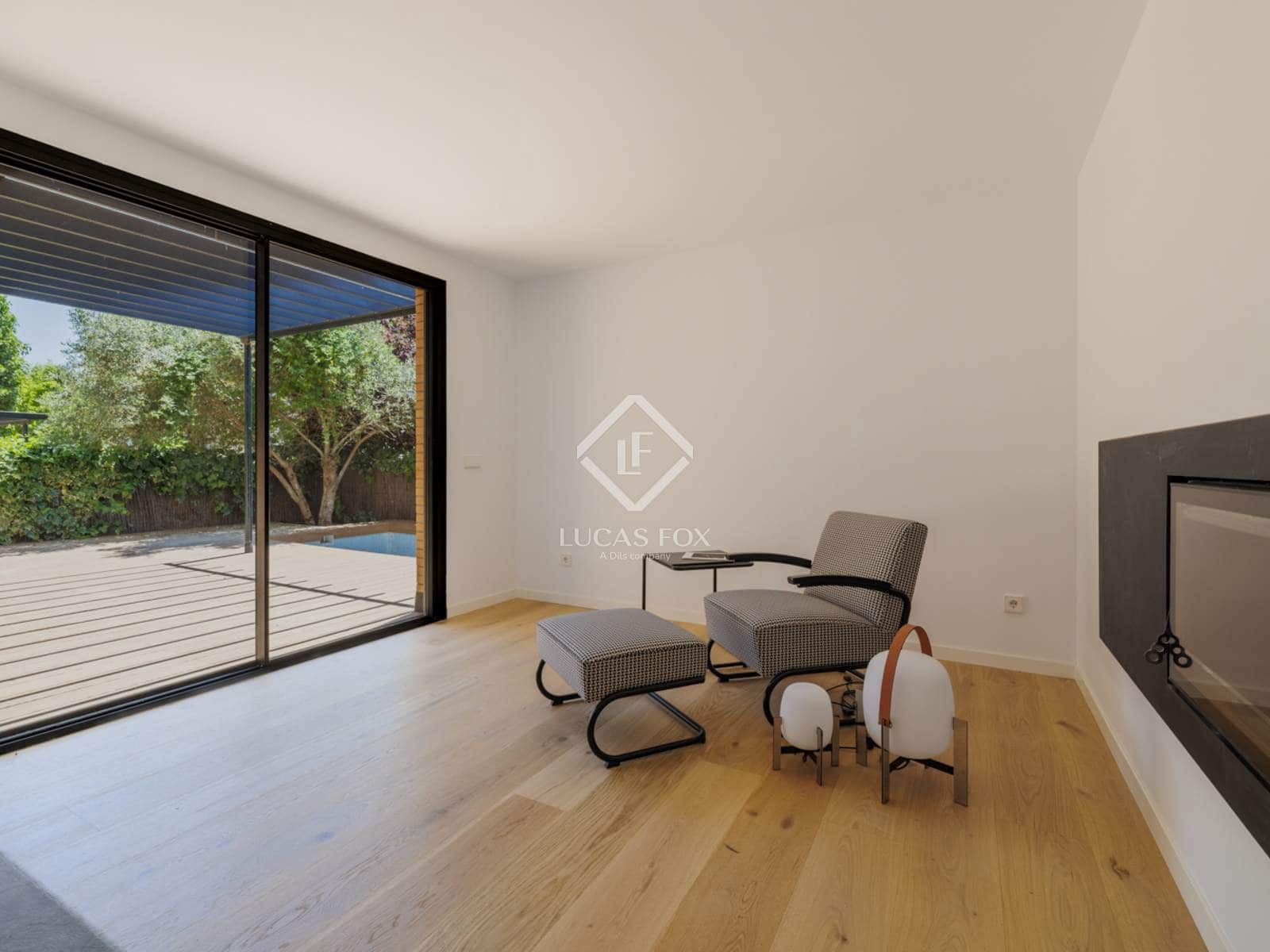 4 soveværelse Villa til salg i Madrid by med swimmingpool garage - € 1.800.000 (Ref: 9022836)