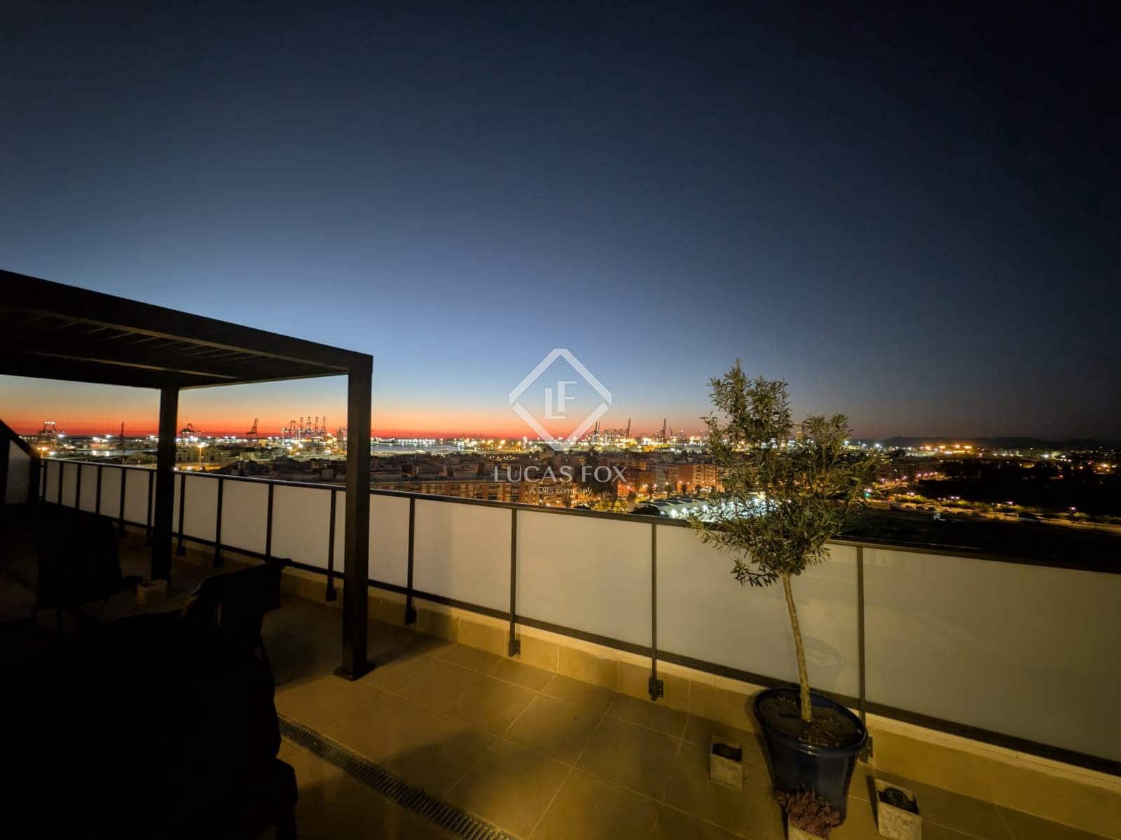 3 soveværelse Penthouse til salg i Valencia by med swimmingpool garage - € 795.000 (Ref: 9025415)