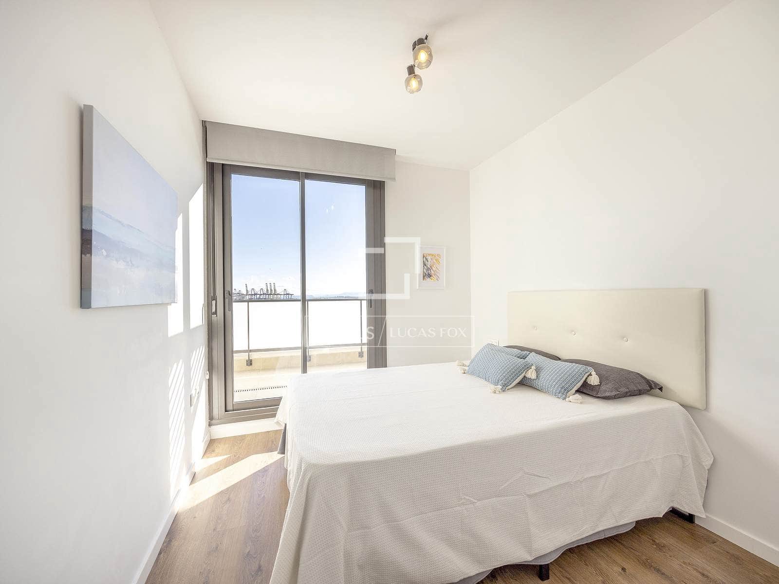 3 bedroom Penthouse for sale in Valencia city with pool garage - € 830,000 (Ref: 9025415)