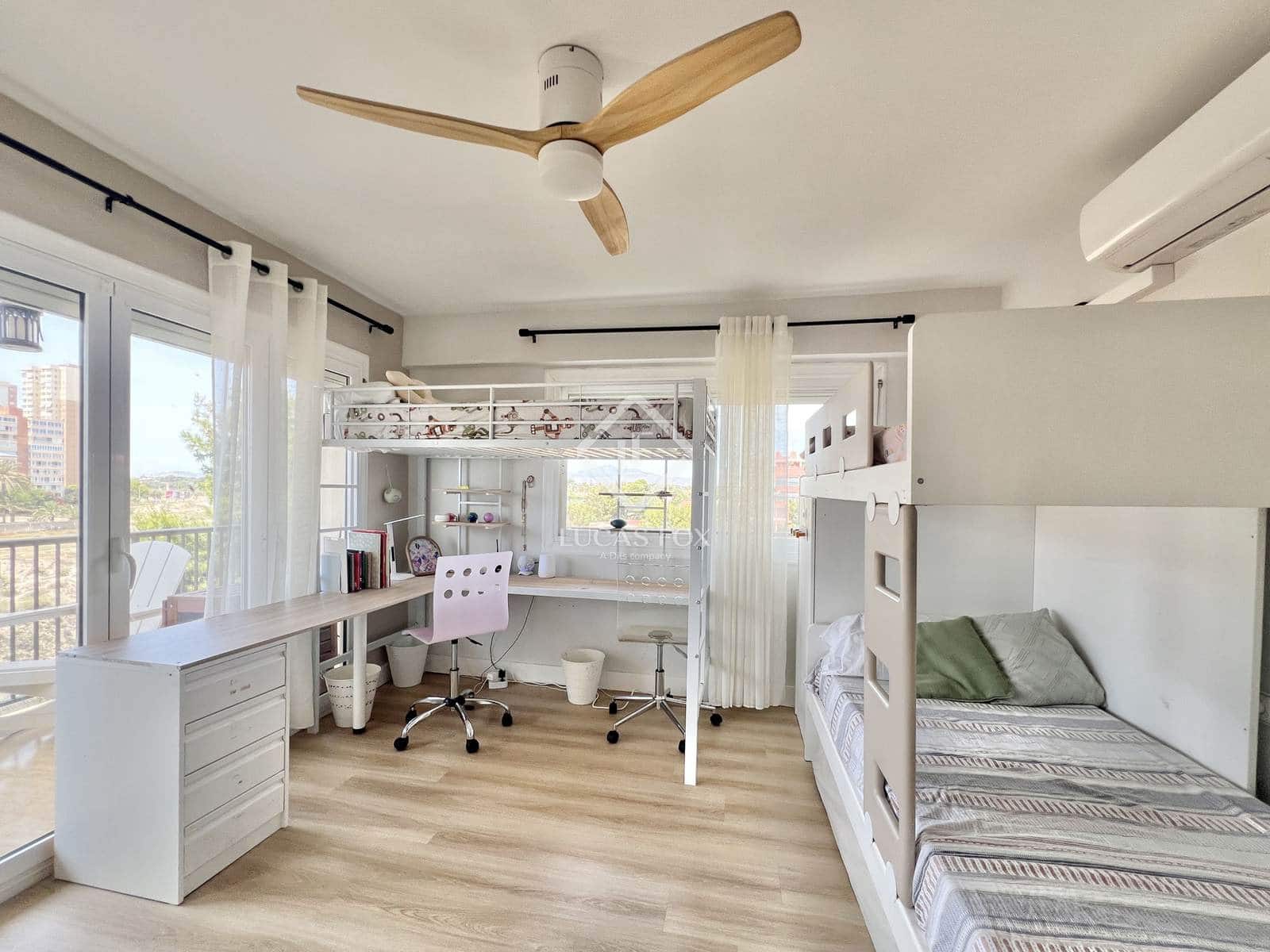 2 soveværelse Lejlighed til salg i El Campello - € 289.000 (Ref: 9025416)