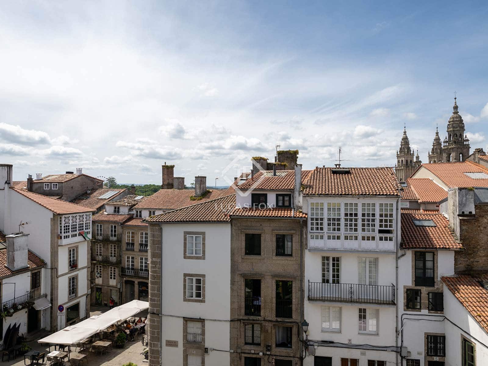 2 slaapkamer Villa te koop in Santiago de Compostela - € 600.000 (Ref: 9025429)