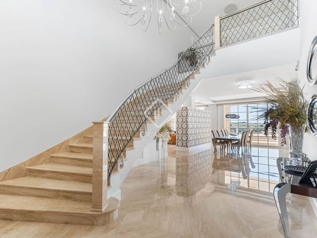 13 slaapkamer Finca/Landhuis te koop in Lezuza - € 4.200.000 (Ref: 9025430)