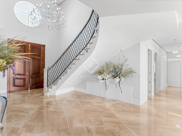 13 slaapkamer Finca/Landhuis te koop in Lezuza - € 4.200.000 (Ref: 9025430)