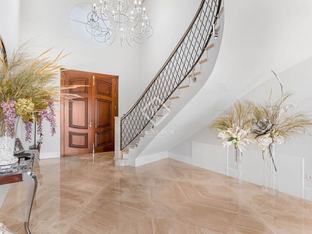 13 slaapkamer Finca/Landhuis te koop in Lezuza - € 4.200.000 (Ref: 9025430)