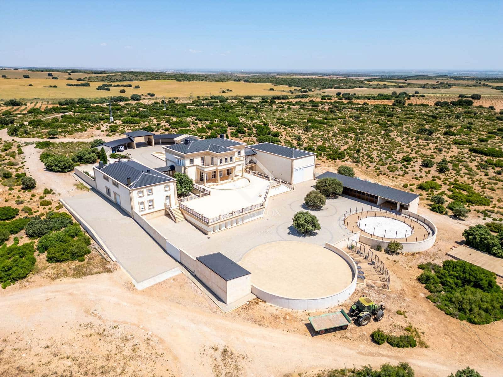 13 quarto Quinta/Casa Rural para venda em Lezuza - 4 200 000 € (Ref: 9025430)