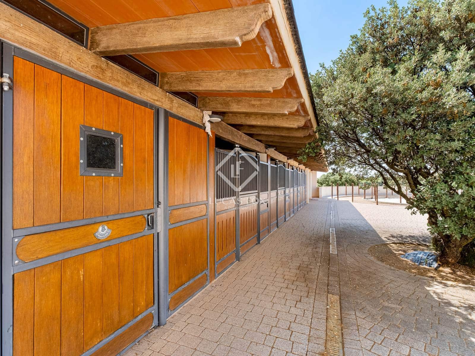 13 quarto Quinta/Casa Rural para venda em Lezuza - 4 200 000 € (Ref: 9025430)