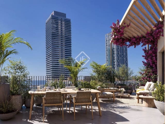 2 soverom Leilighet til salgs i Barcelona by med svømmebasseng garasje - € 900 000 (Ref: 9026983)