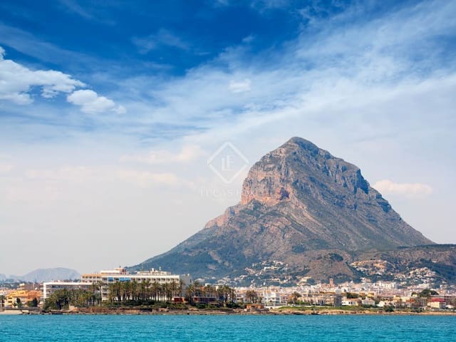 4 slaapkamer Villa te koop in Javea / Xàbia met zwembad garage - € 1.875.000 (Ref: 9027247)