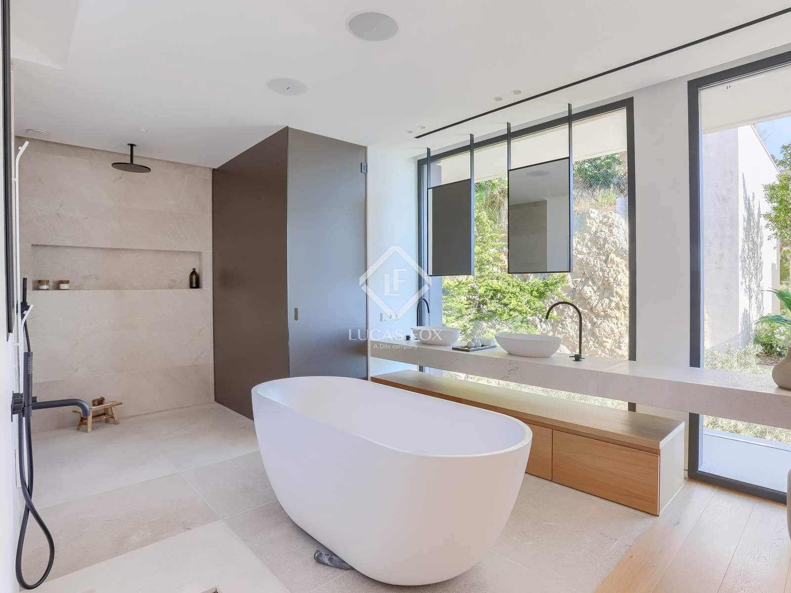 6 soveværelse Villa til salg i Puerto de Andratx med swimmingpool garage - € 12.900.000 (Ref: 9027249)