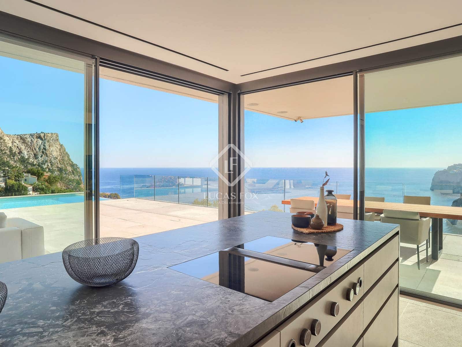 6 soveværelse Villa til salg i Puerto de Andratx med swimmingpool garage - € 12.900.000 (Ref: 9027249)