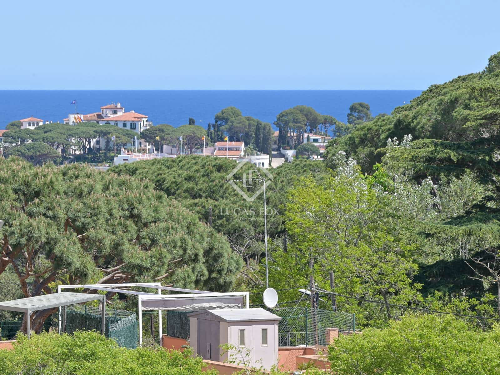 3 soveværelse Villa til salg i S'Agaro med swimmingpool garage - € 1.495.000 (Ref: 9027250)