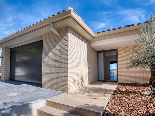 3 soveværelse Villa til salg i S'Agaro, Castell-Platja d'Aro med swimmingpool garage - € 1.495.000 (Ref: 9027250)