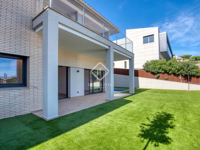 3 soveværelse Villa til salg i S'Agaro, Castell-Platja d'Aro med swimmingpool garage - € 1.495.000 (Ref: 9027250)