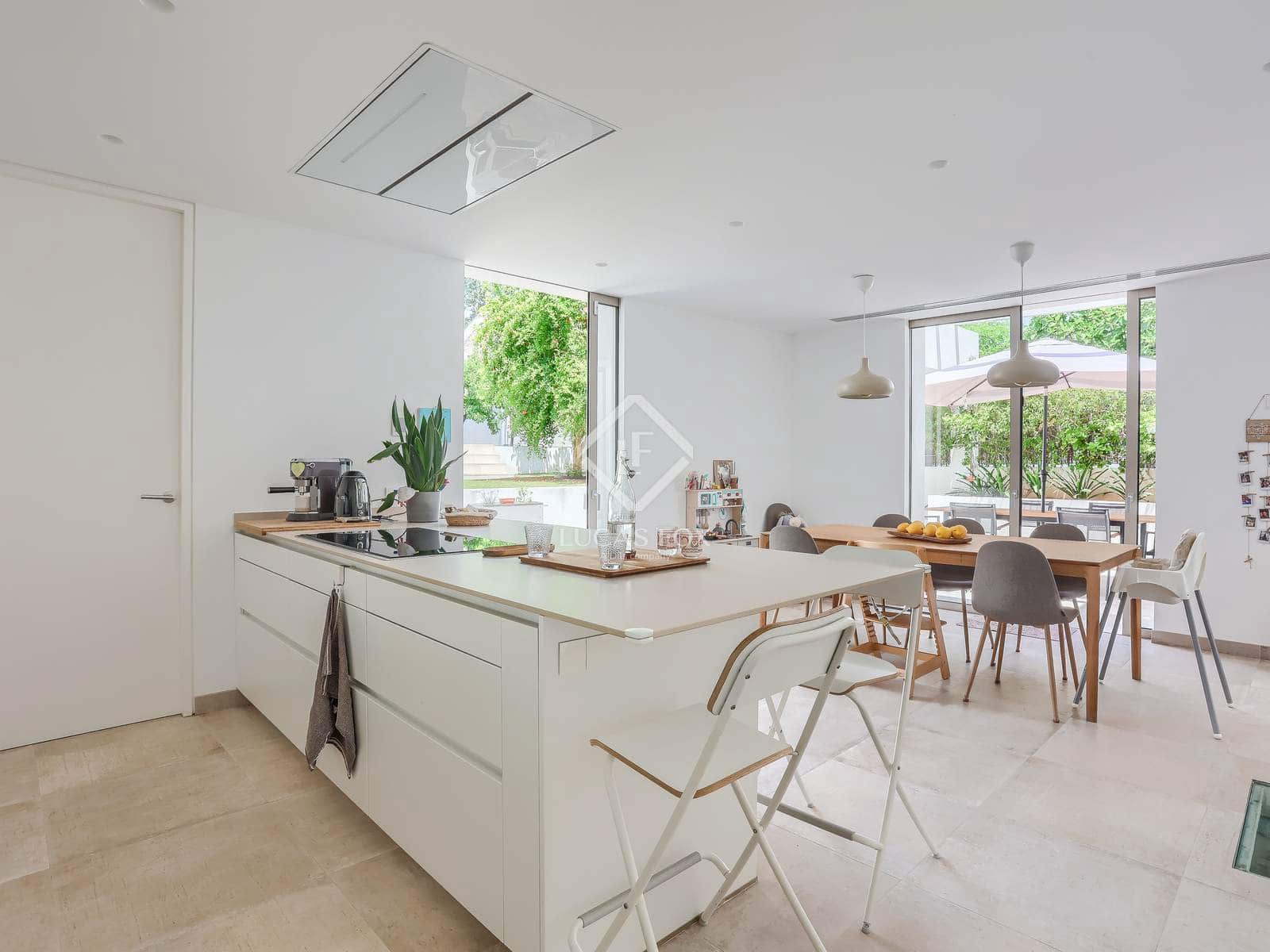 4 soveværelse Villa til salg i Calvia med swimmingpool garage - € 1.980.000 (Ref: 9027333)