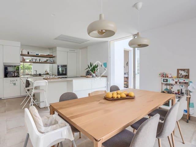 4 slaapkamer Villa te koop in Calvià met zwembad garage - € 1.980.000 (Ref: 9027333)