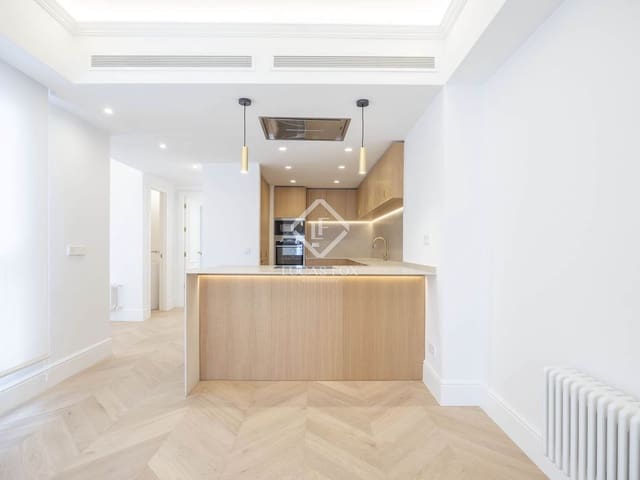 3 slaapkamer Appartement te koop in Valencia stad - € 750.000 (Ref: 9030650)