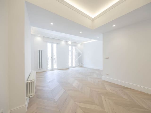 3 slaapkamer Appartement te koop in Valencia stad - € 750.000 (Ref: 9030650)