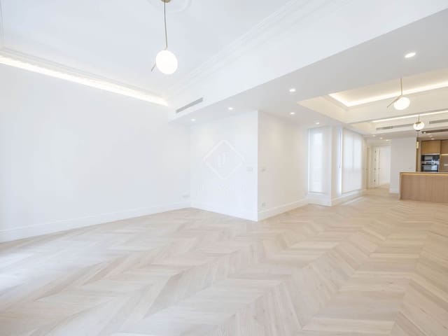 3 slaapkamer Appartement te koop in Valencia stad - € 750.000 (Ref: 9030650)