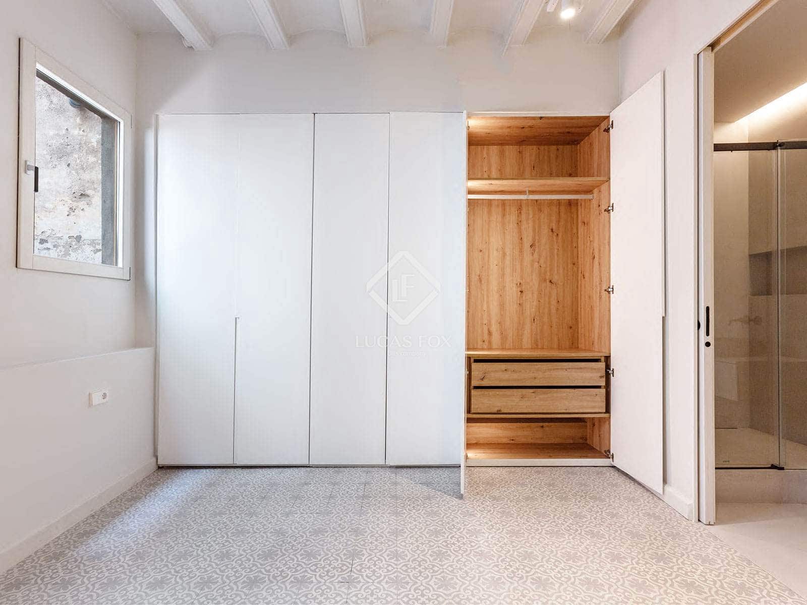 3 soveværelse Lejlighed til salg i Barcelona by - € 745.000 (Ref: 9030732)