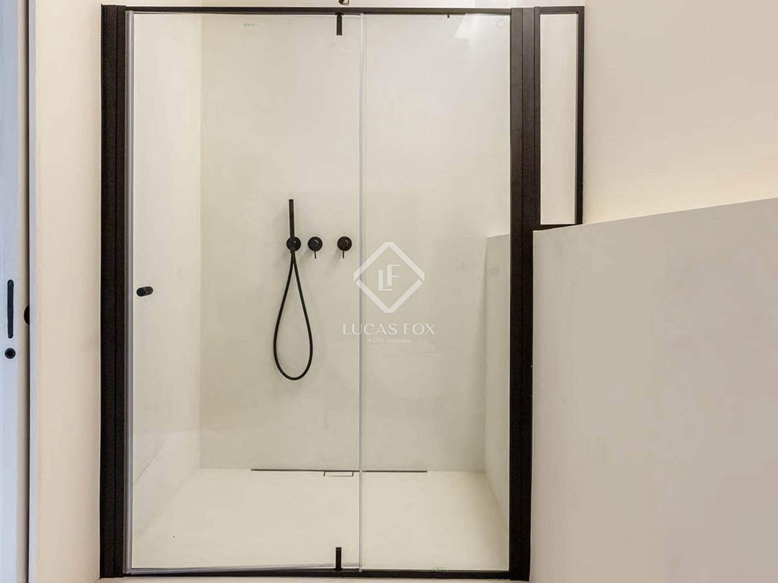 3 soveværelse Lejlighed til salg i Barcelona by - € 745.000 (Ref: 9030732)