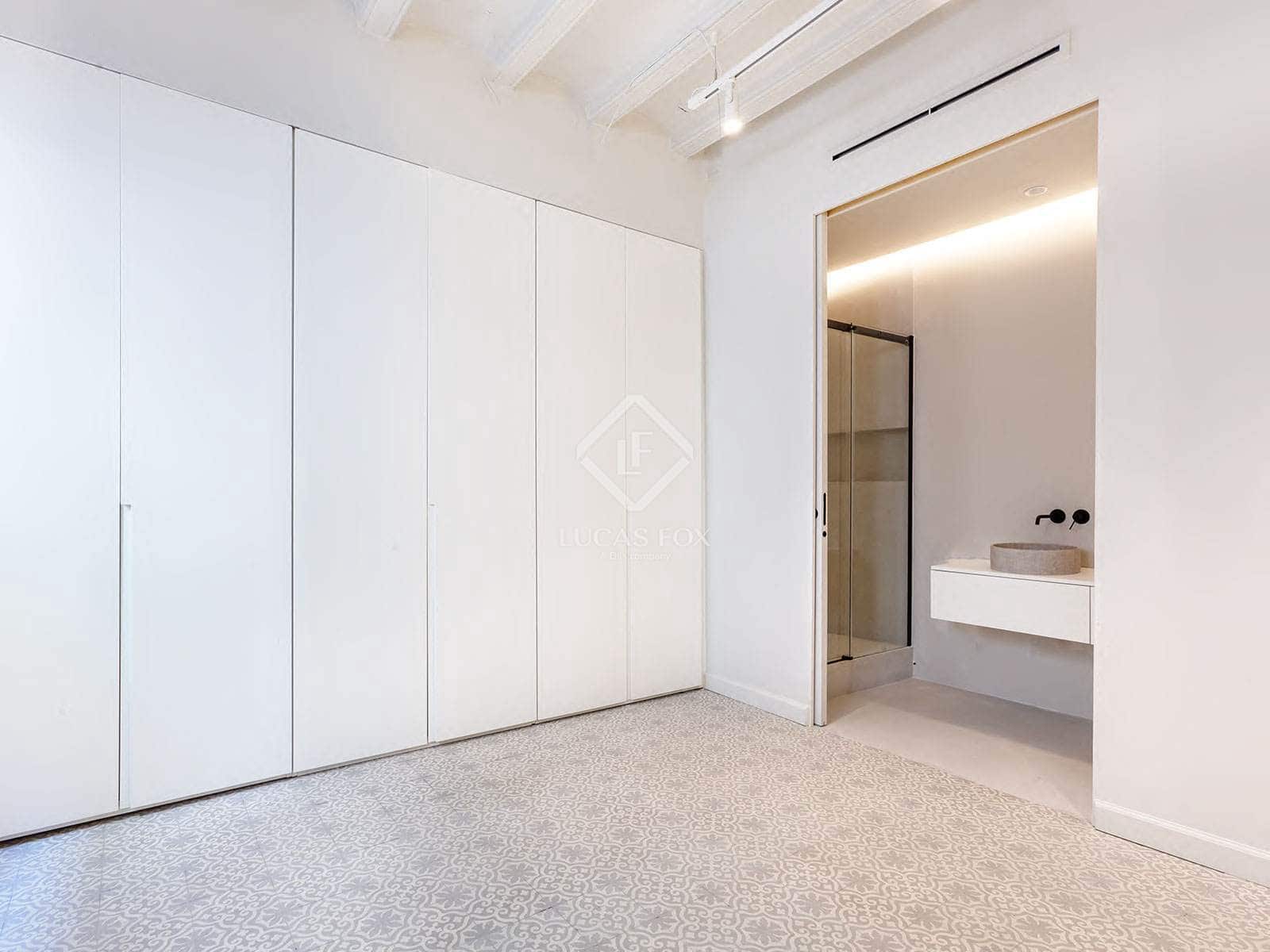 3 soveværelse Lejlighed til salg i Barcelona by - € 745.000 (Ref: 9030732)