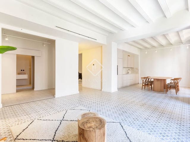 3 slaapkamer Appartement te koop in Barcelona stad - € 745.000 (Ref: 9030732)