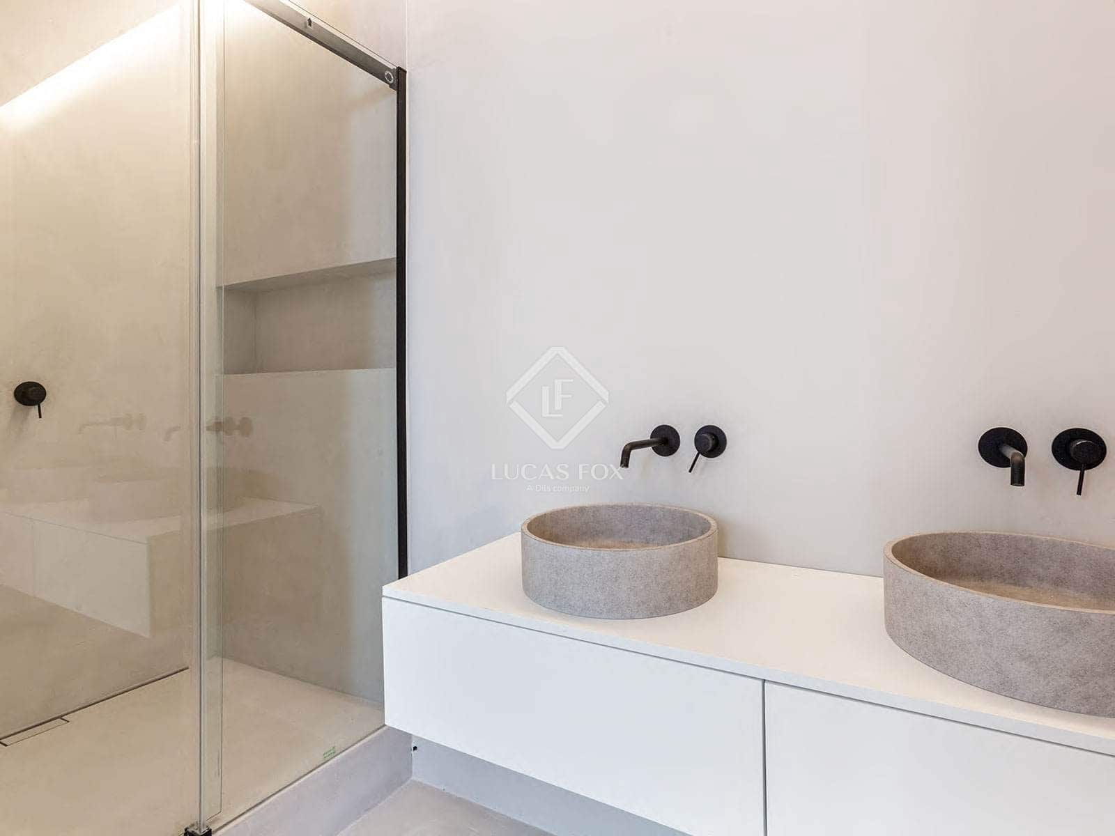 3 soveværelse Lejlighed til salg i Barcelona by - € 745.000 (Ref: 9030732)