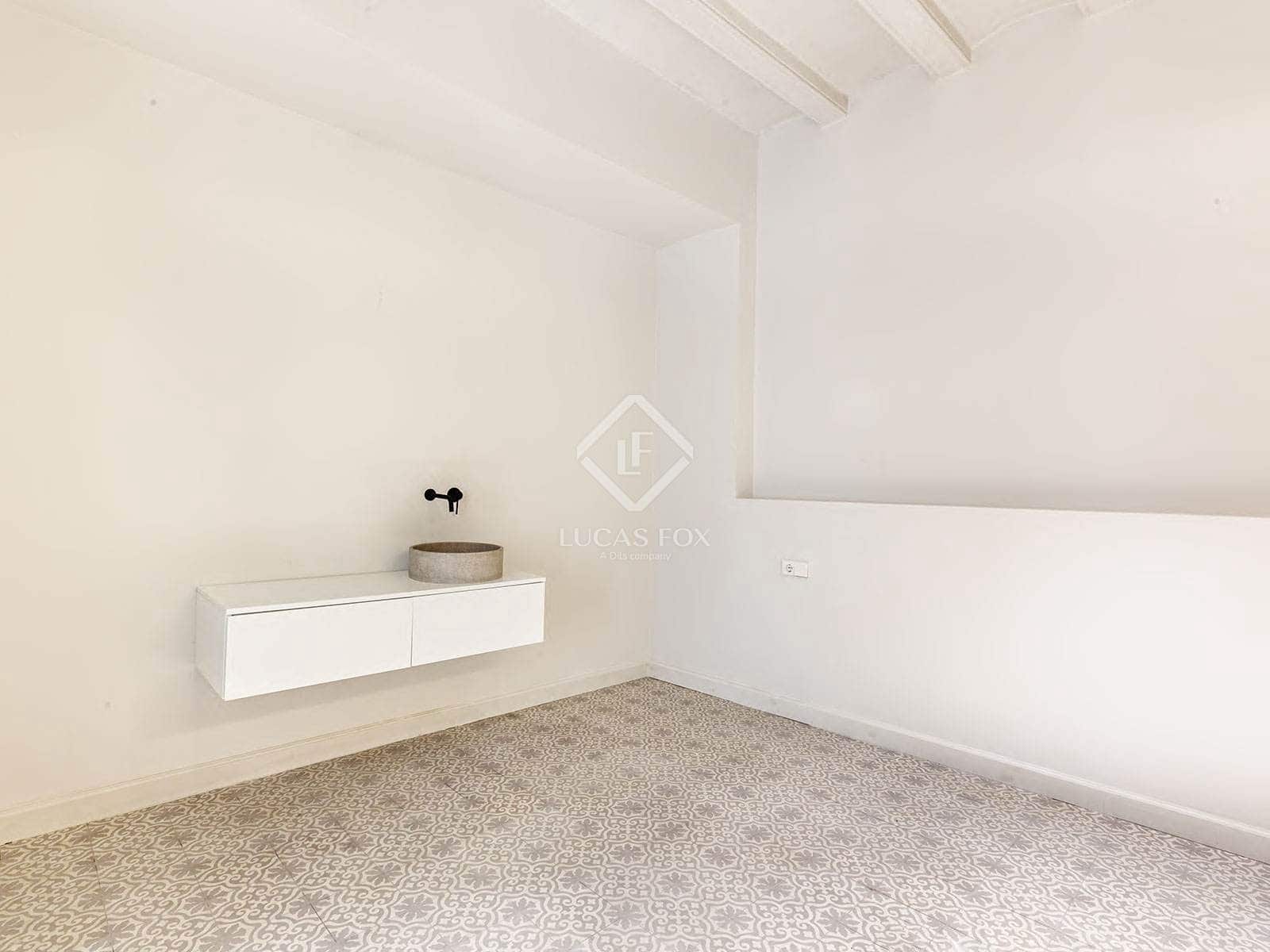 3 soveværelse Lejlighed til salg i Barcelona by - € 745.000 (Ref: 9030732)