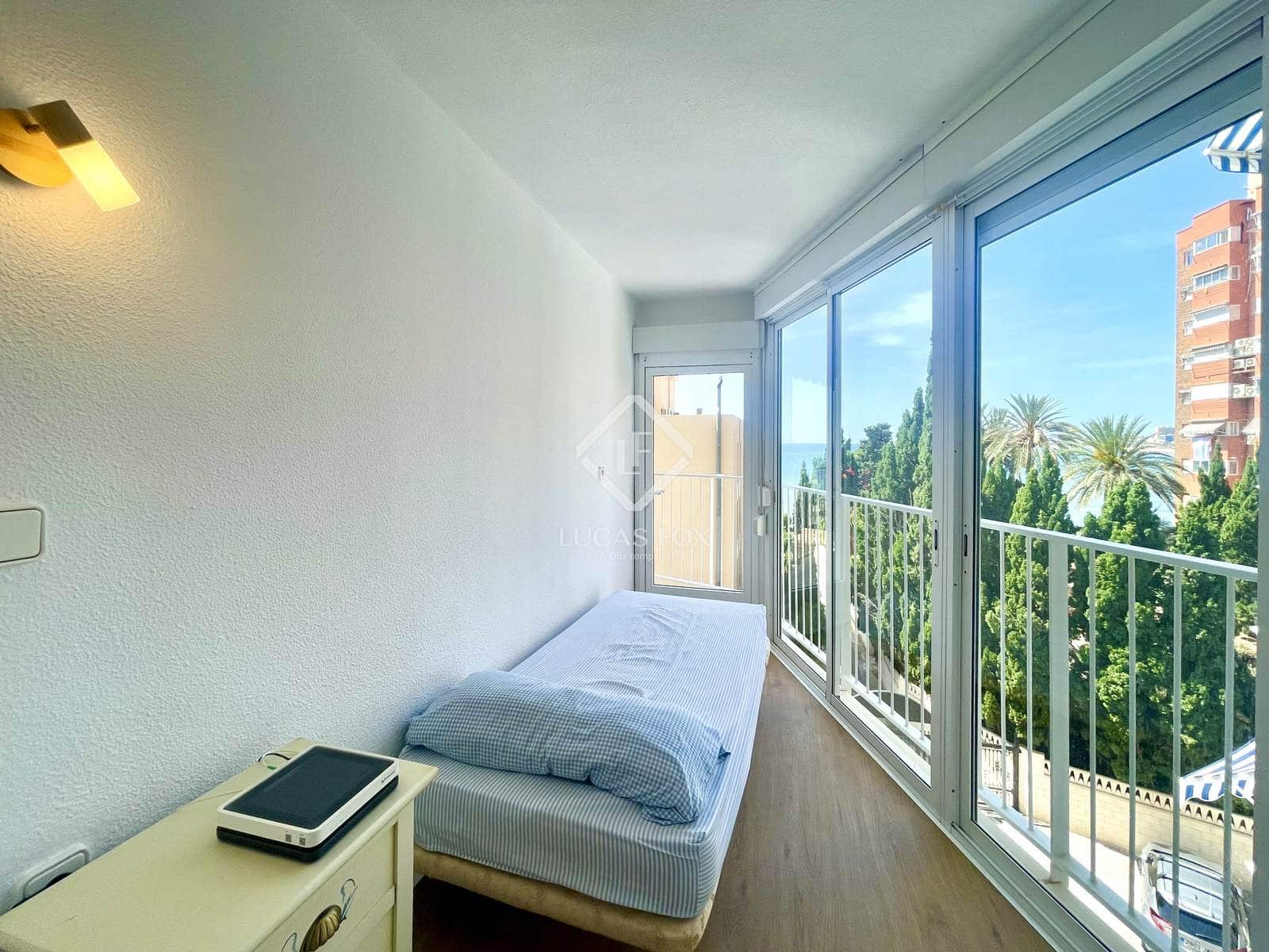 3 bedroom Apartment for sale in El Campello with garage - € 319,000 (Ref: 9031244)