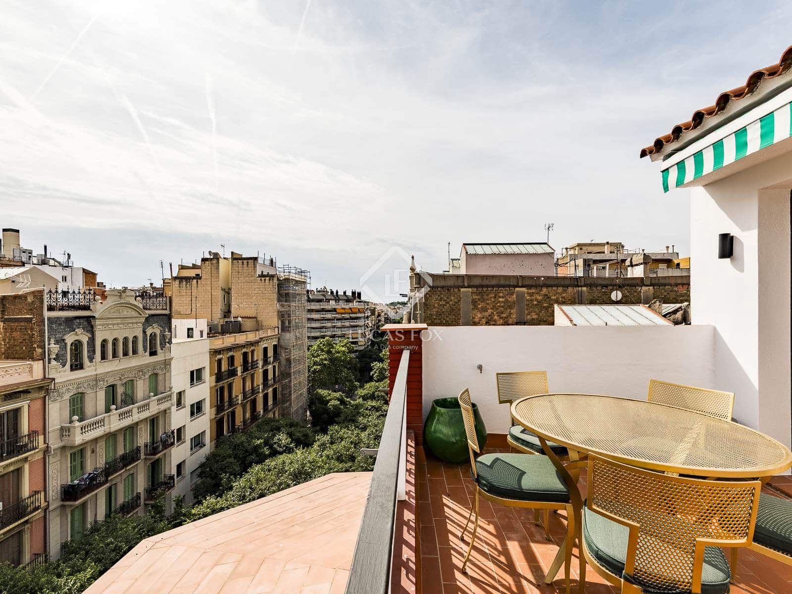 2 soveværelse Penthouse til salg i Barcelona by - € 1.180.000 (Ref: 9031245)