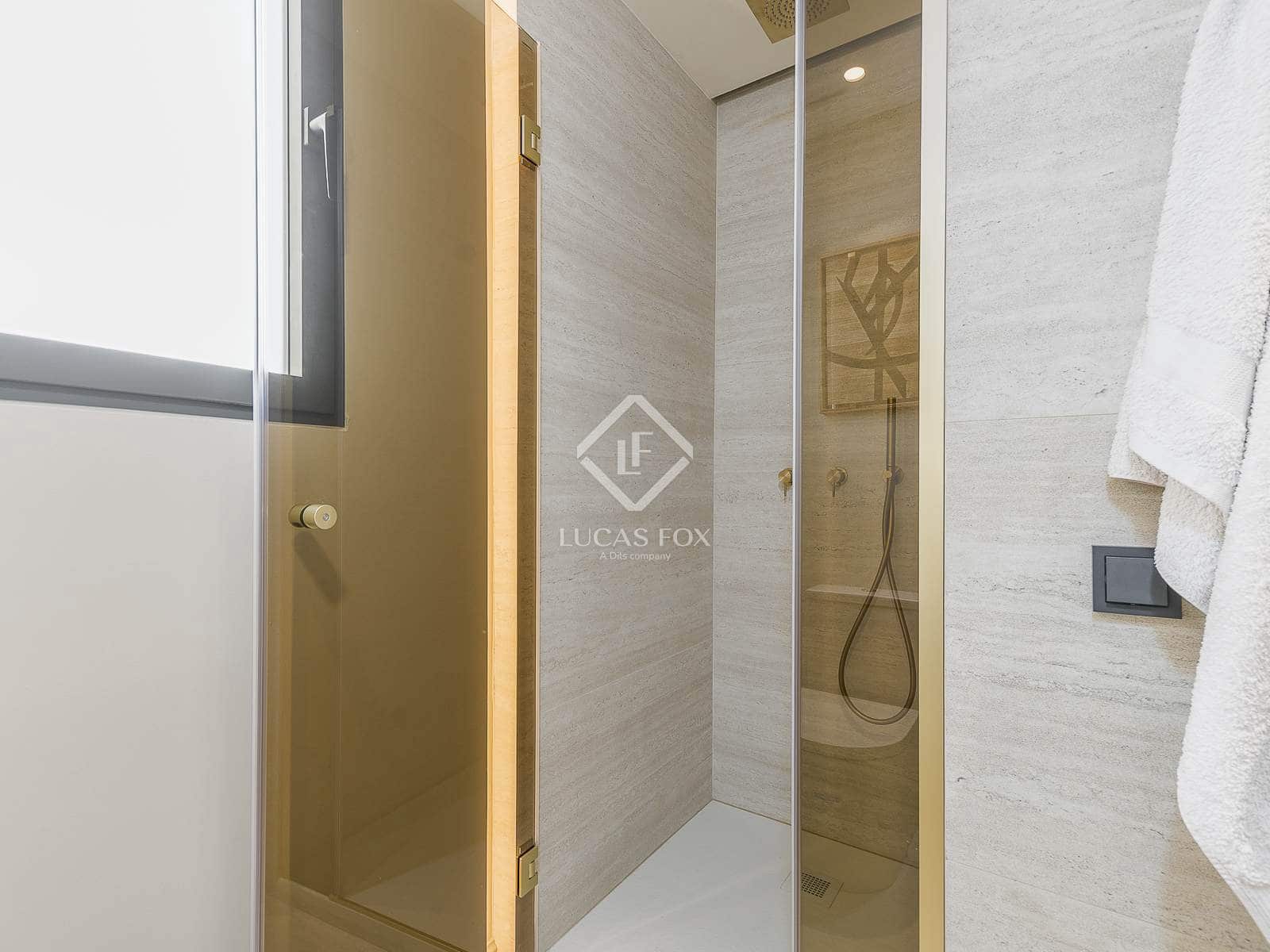 2 soveværelse Penthouse til salg i Barcelona by - € 1.180.000 (Ref: 9031245)