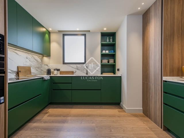 2 soveværelse Penthouse til salg i Barcelona by - € 1.180.000 (Ref: 9031245)