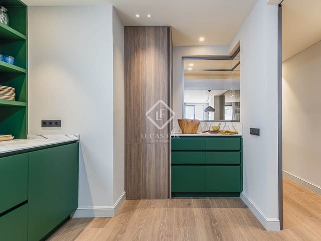 2 soveværelse Penthouse til salg i Barcelona by - € 1.180.000 (Ref: 9031245)