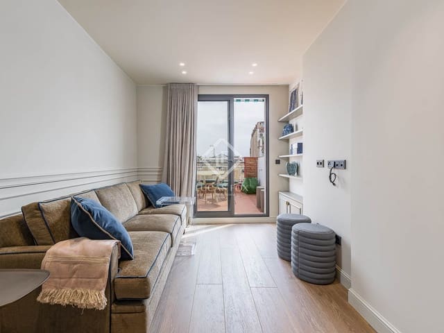 2 soveværelse Penthouse til salg i Barcelona by - € 1.180.000 (Ref: 9031245)