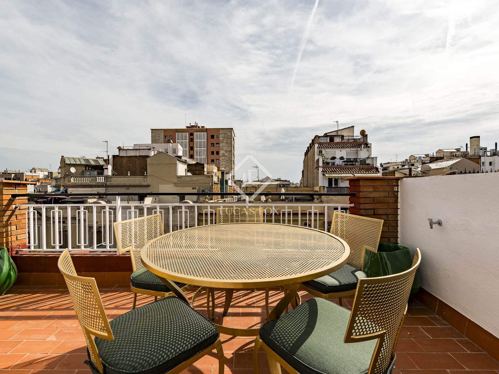 2 soveværelse Penthouse til salg i Barcelona by - € 1.180.000 (Ref: 9031245)